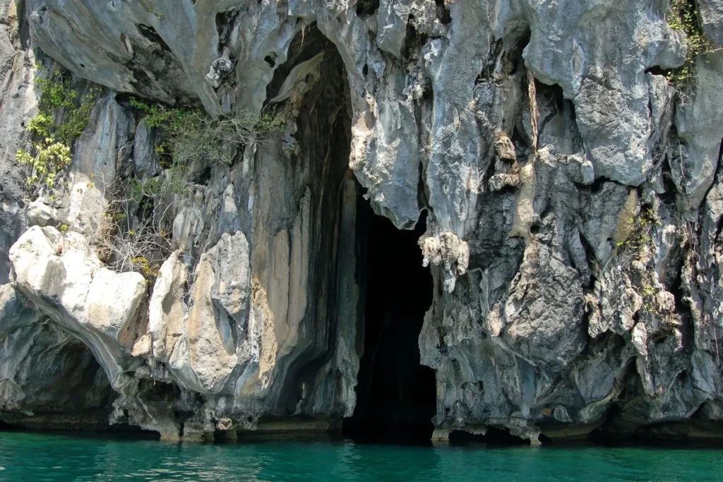 El Nido Tour B – Caves & Sandbars